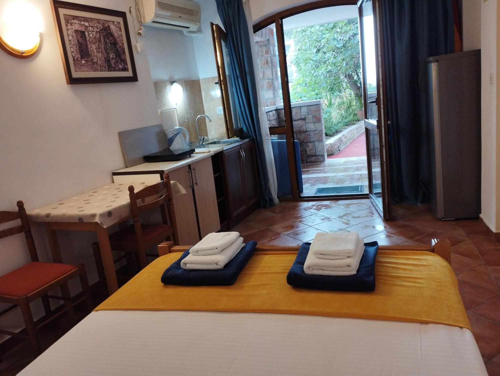 Zoro Apartments Sveti Stefan Værelse billede