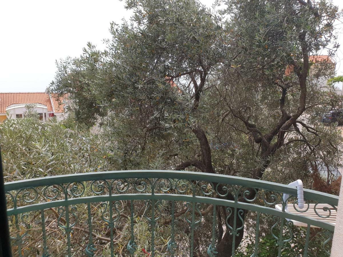 Zoro Apartments Sveti Stefan Eksteriør billede